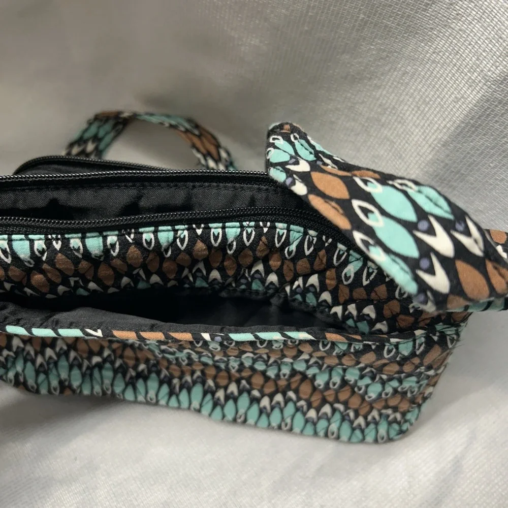 Vera Bradley Women's Purse cross Body Hipster Sierra Stream Excellent Shape